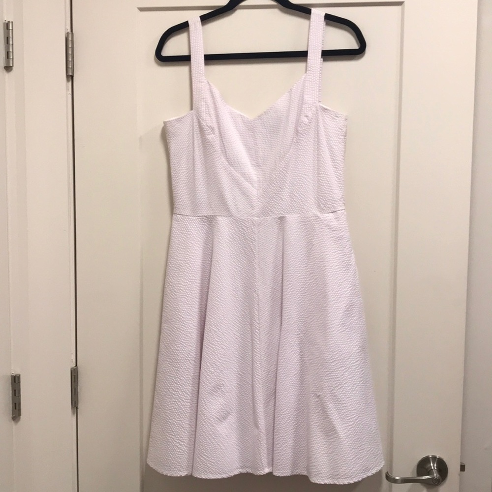 Ann Taylor White/Pink Dress with POCKETS!